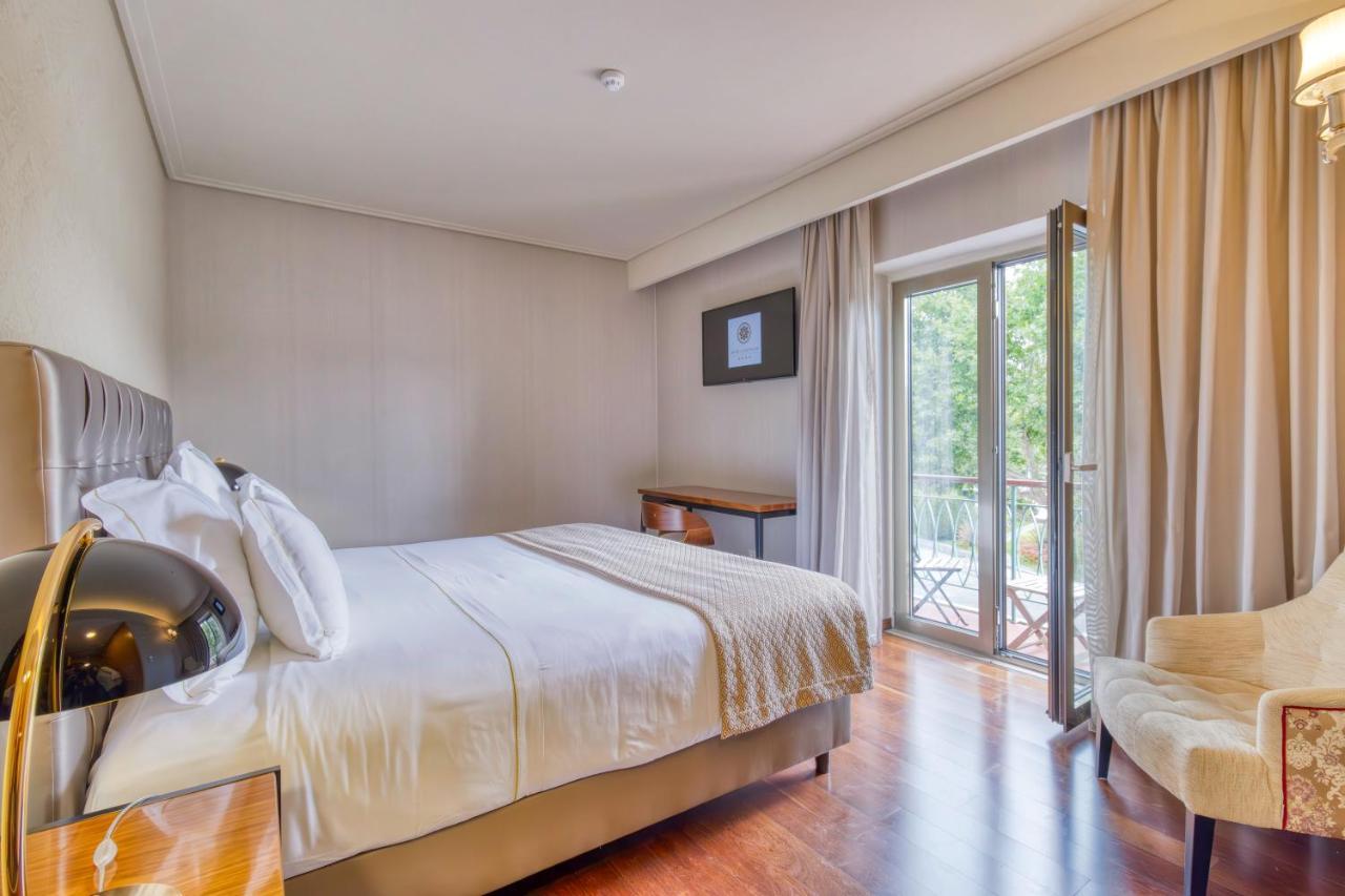 Hotel Lis Батала Екстериор снимка