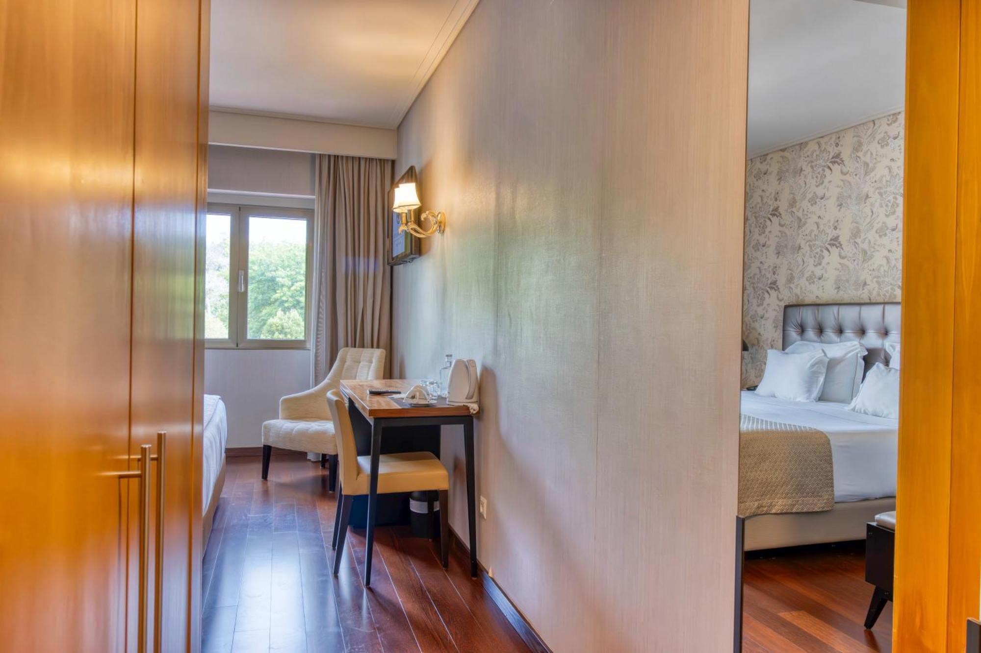Hotel Lis Батала Екстериор снимка